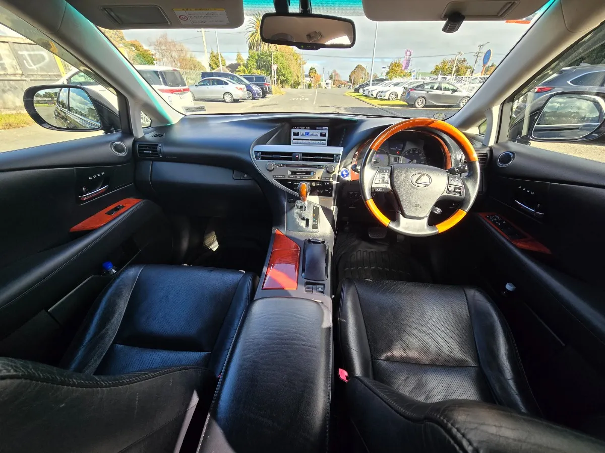 2011 Lexus RX 450h Carousel 4