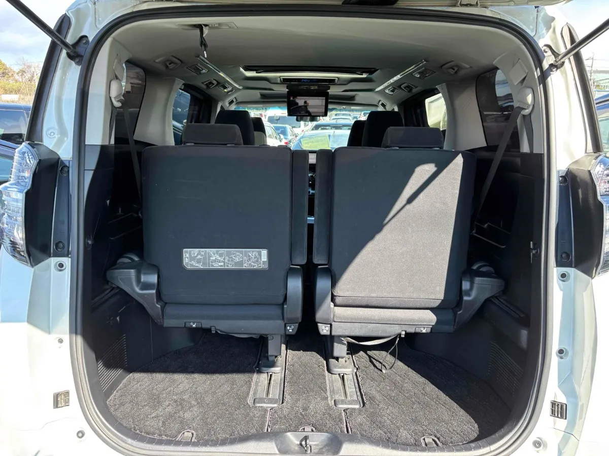 2015 Toyota Vellfire 2.5Z A EDITION WITH SUNROOF Carousel 6