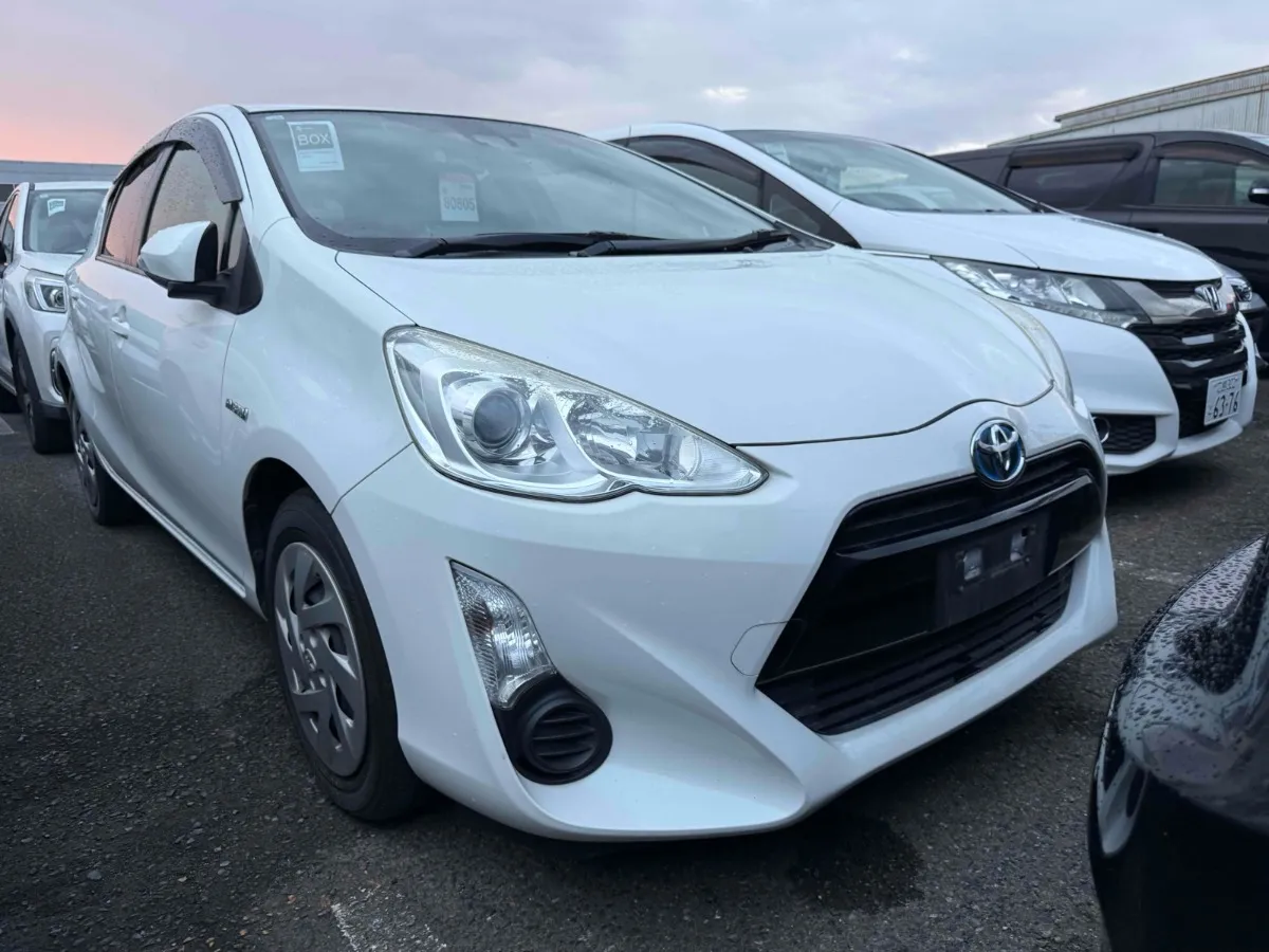 2016 Toyota Aqua
