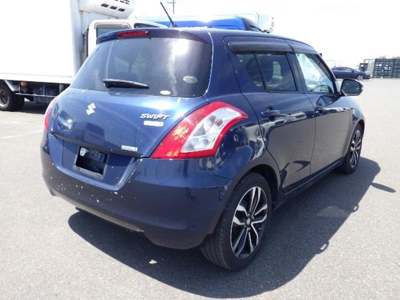 2014 Suzuki Swift Carousel 2
