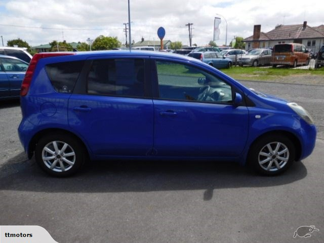 2005 Nissan Note Carousel 6