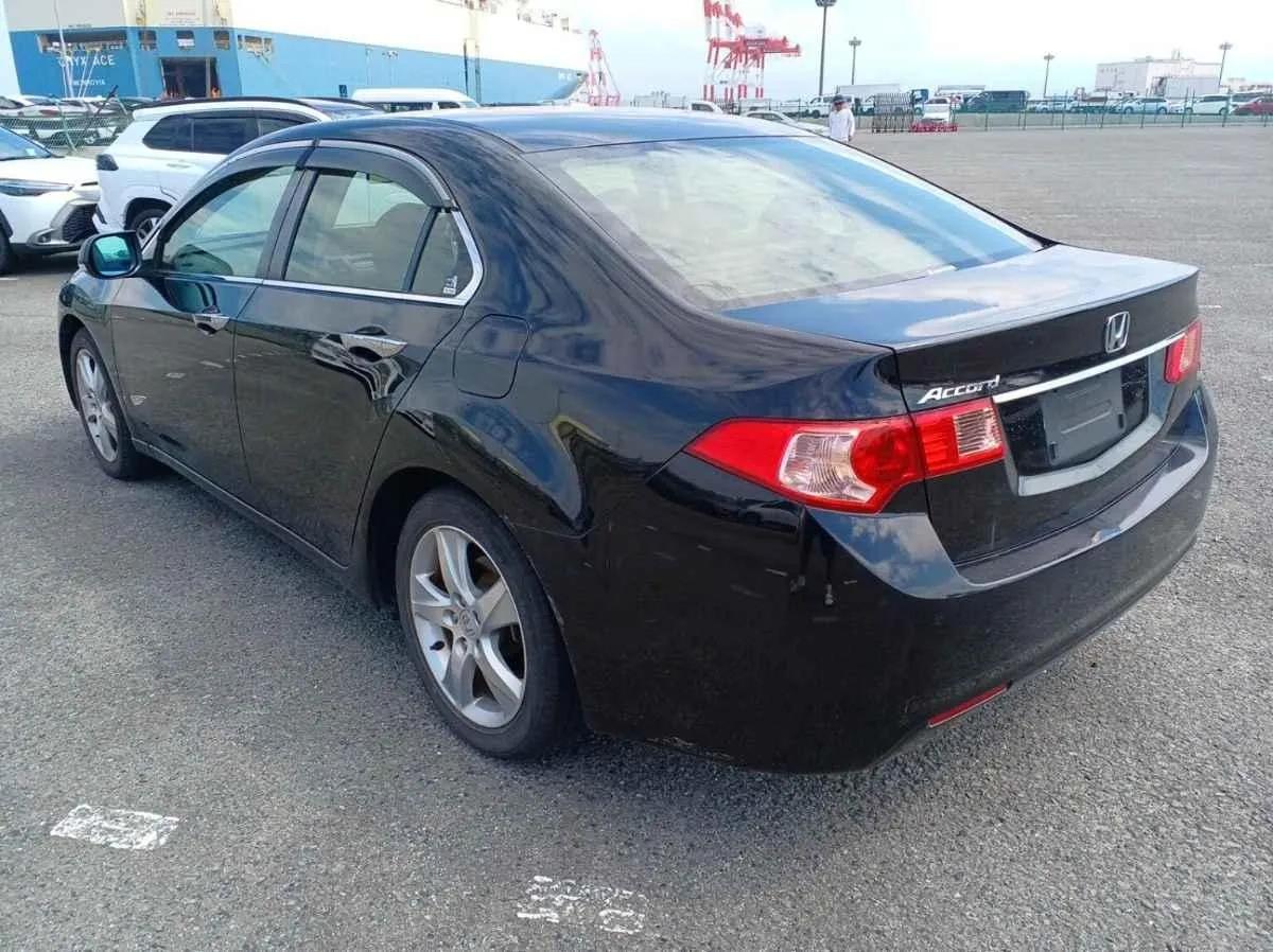 2012 Honda Accord 2.0L SOHC ｉ-VTEC Carousel 2