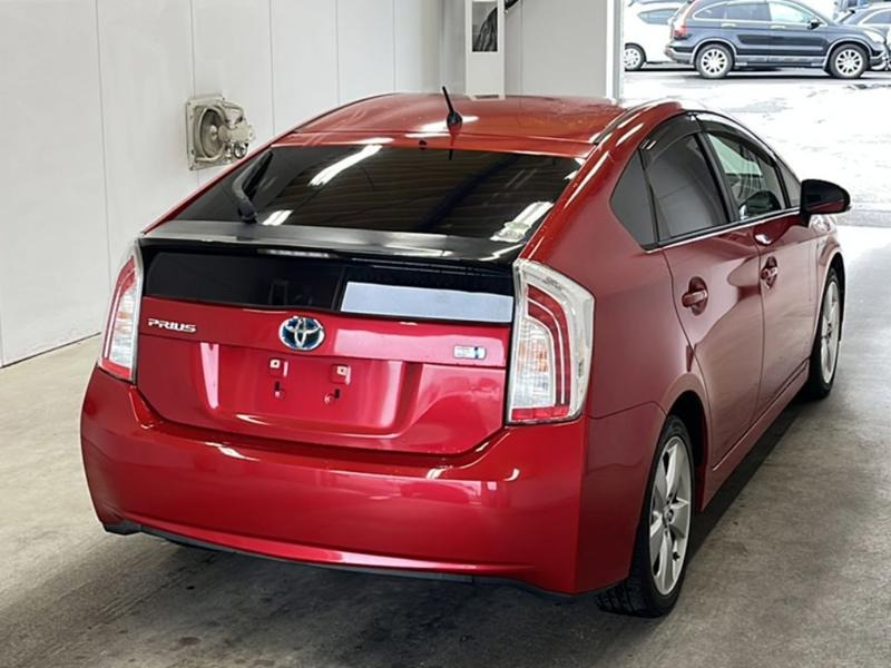 2012 Toyota Prius S Touring Selection Carousel 1