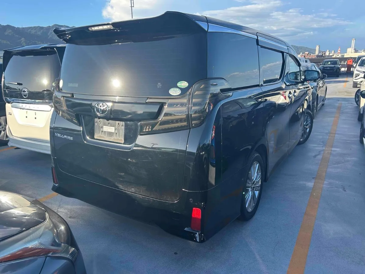 2017 Toyota Vellfire 2.5Z A EDITION *GOLDEN EYES Carousel 1