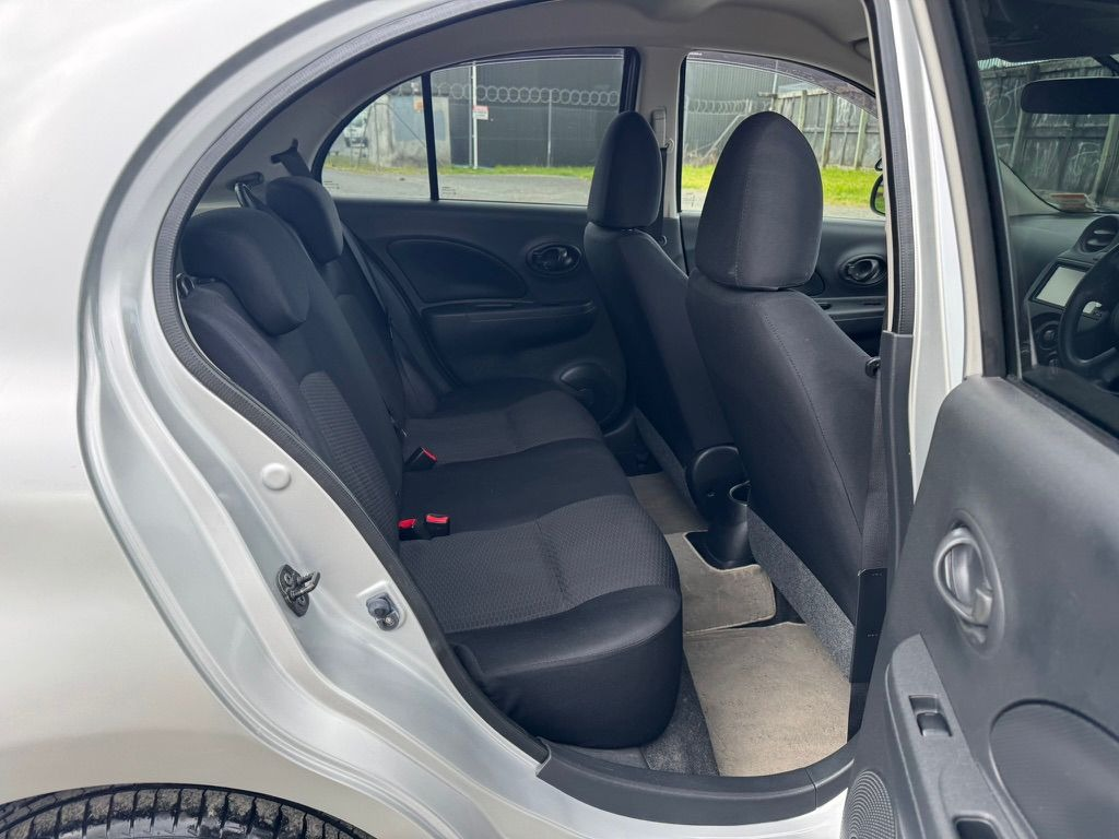 2012 Nissan March Carousel 5