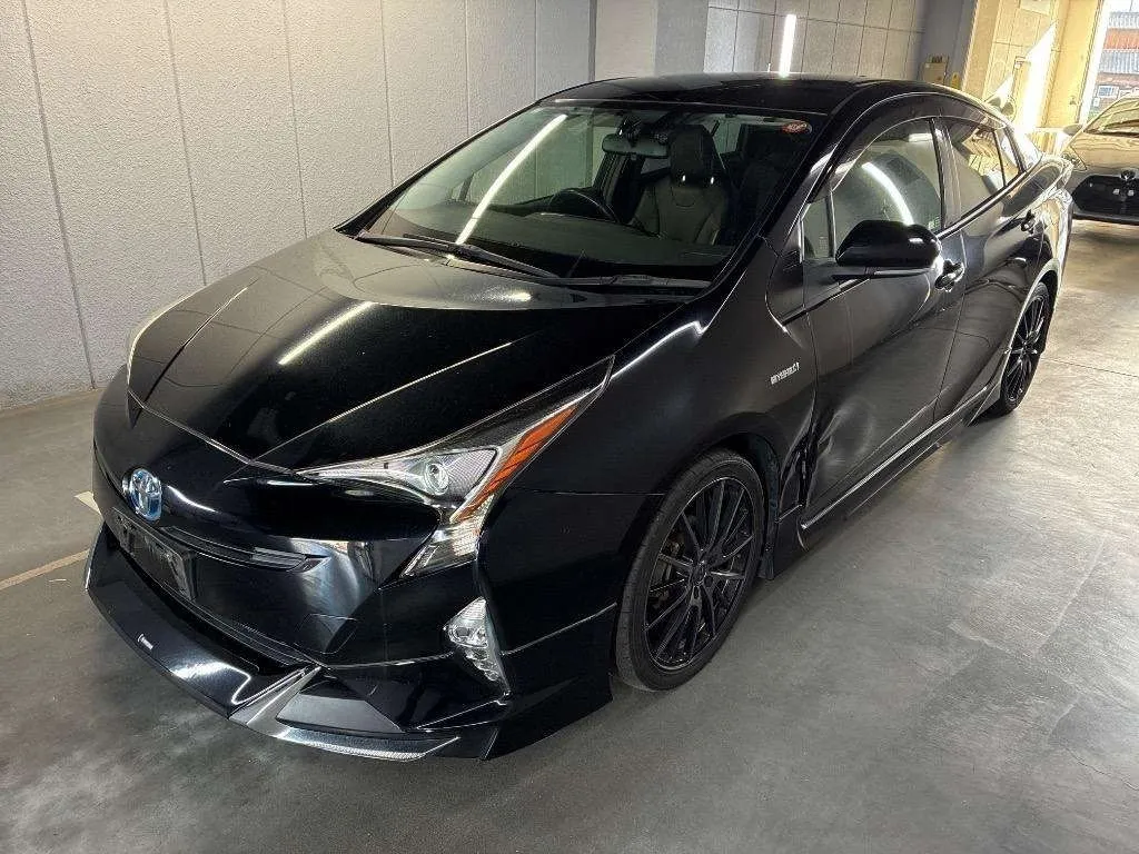 2017 Toyota Prius S TOURINGSELECTION
