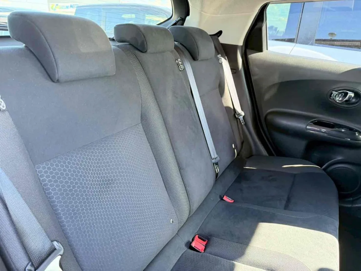 2014 Nissan Juke Carousel 1