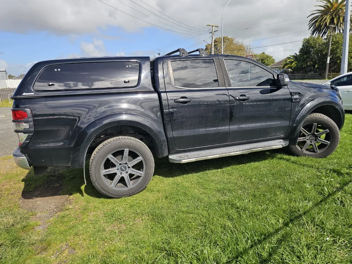 2019 Ford Ranger XLT DOUBLE CAB W/SA - 4WD Carousel 7