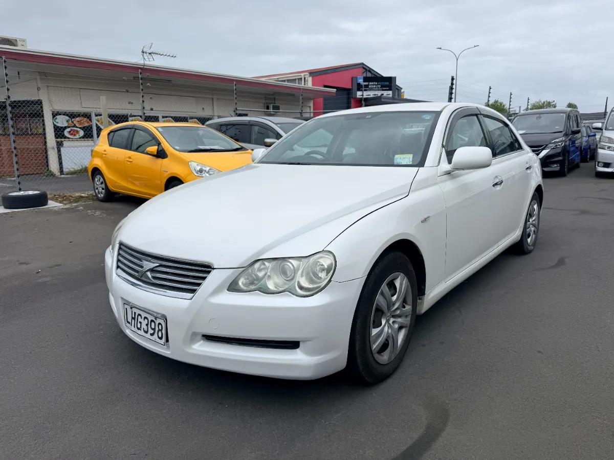 2006 Toyota Mark-X Carousel 2