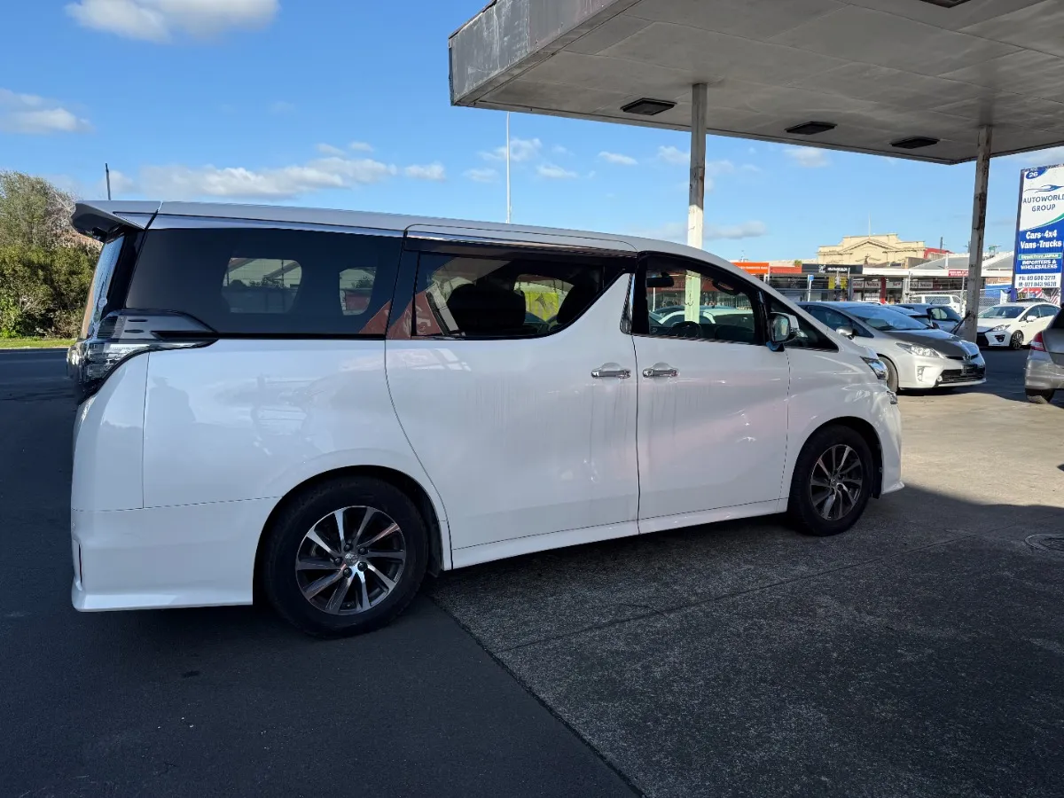 2015 Toyota Vellfire 2.5Z A EDITION WITH SUNROOF Carousel 5