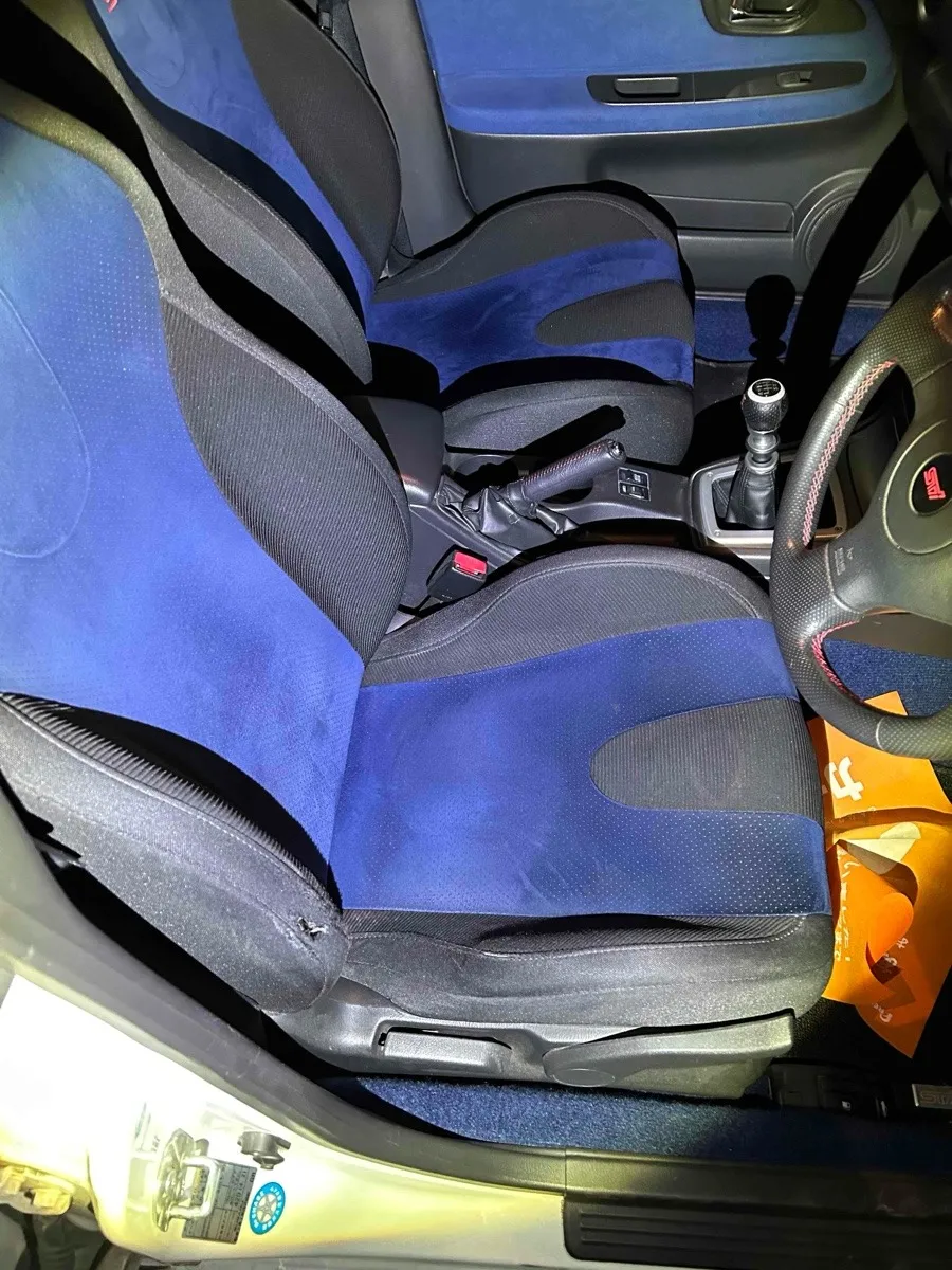 2005 Subaru Impreza Carousel 3