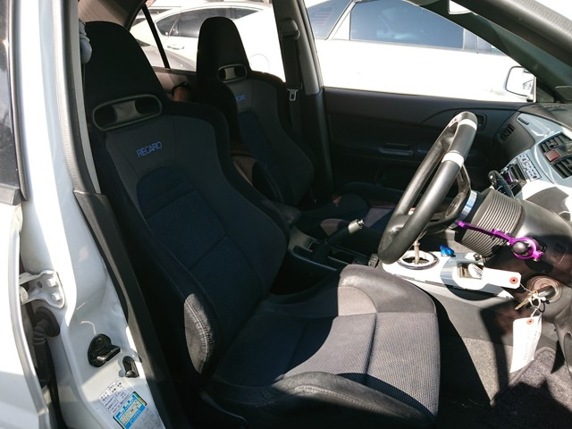 2001 Mitsubishi Lancer Carousel 7