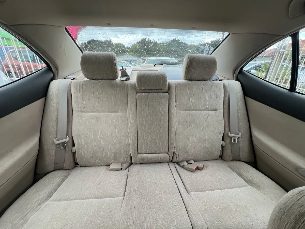 2005 Toyota Allion Carousel 8