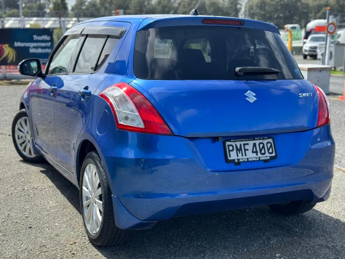 2012 Suzuki Swift Carousel 3