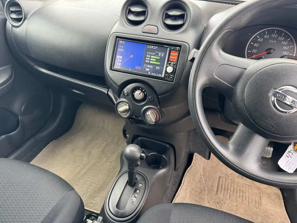2012 Nissan March Carousel 4