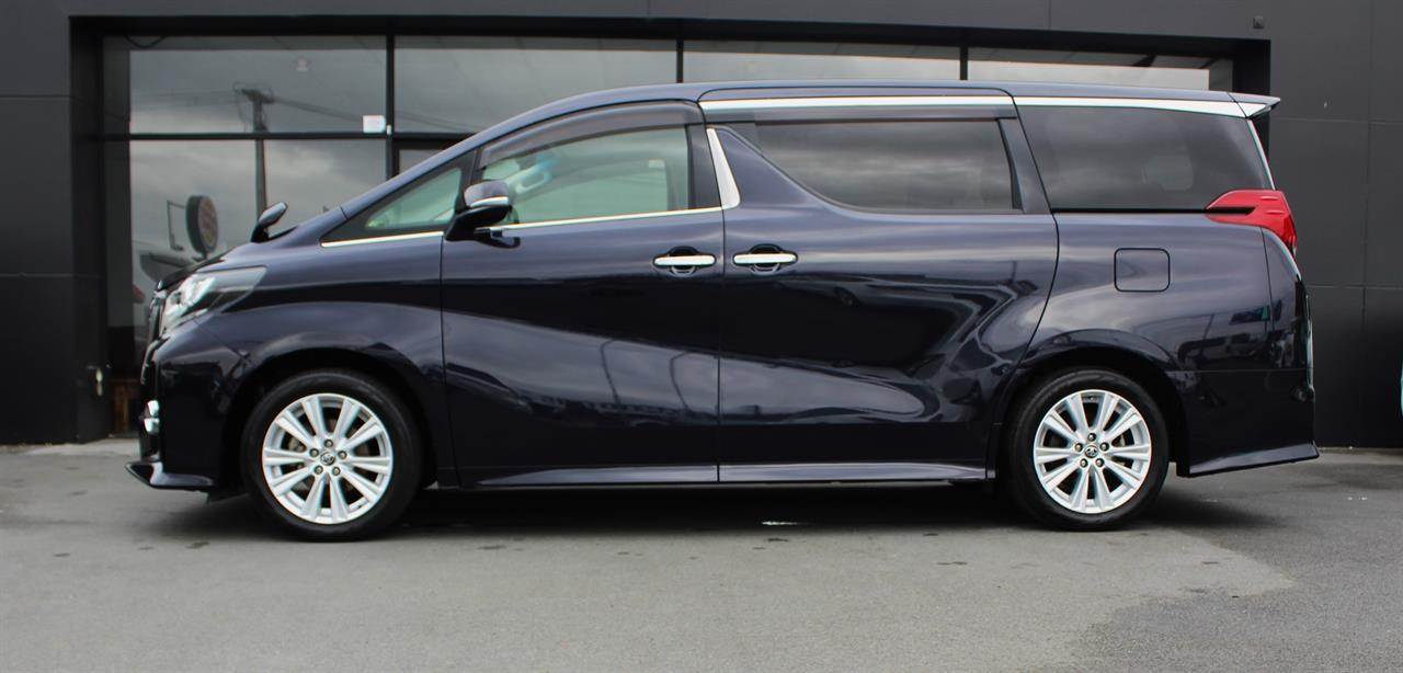 2016 Toyota Alphard 2.5S Carousel 1