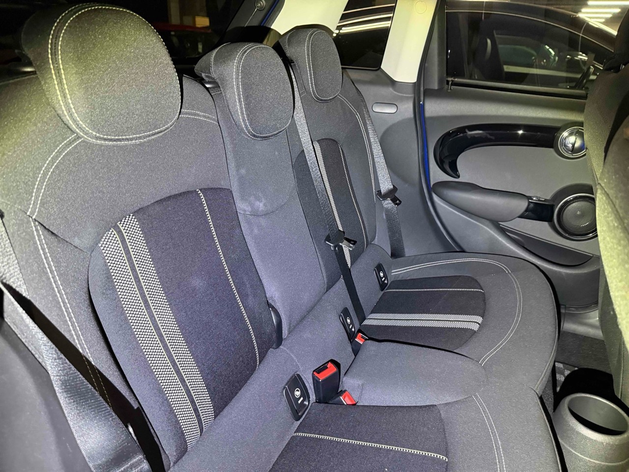 2015 Mini cooper Carousel 3