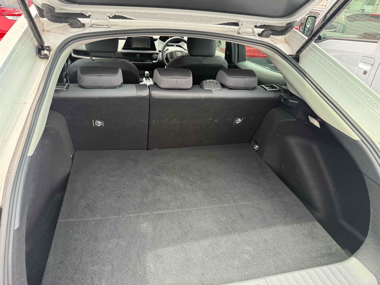 2023 Toyota Prius Carousel 5