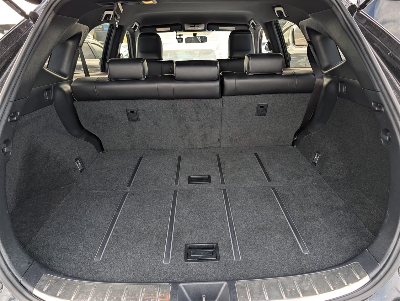 2014 Toyota Harrier Elegance Carousel 2