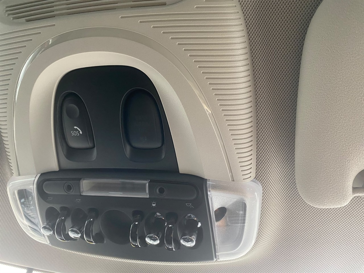 2020 Mini Cooper D Clubman Carousel 8