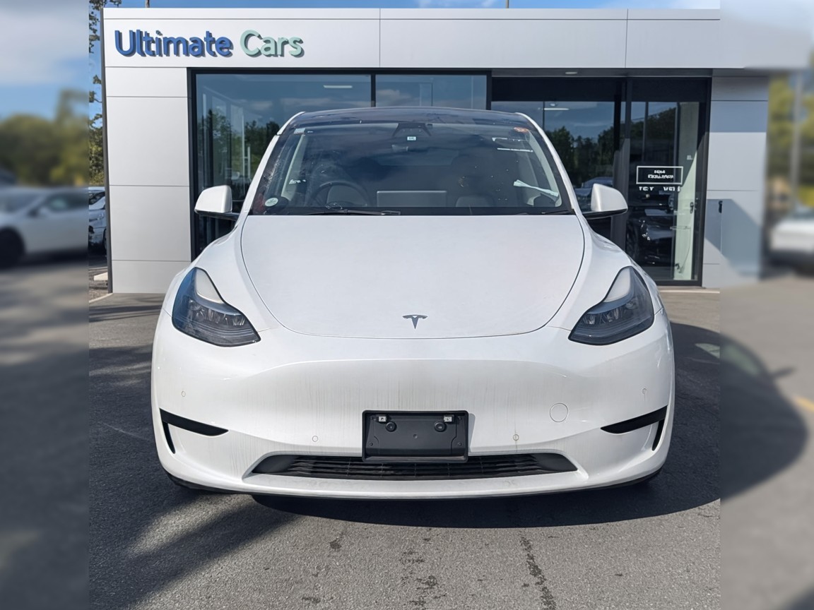 2022 TESLA Model Y Carousel 2