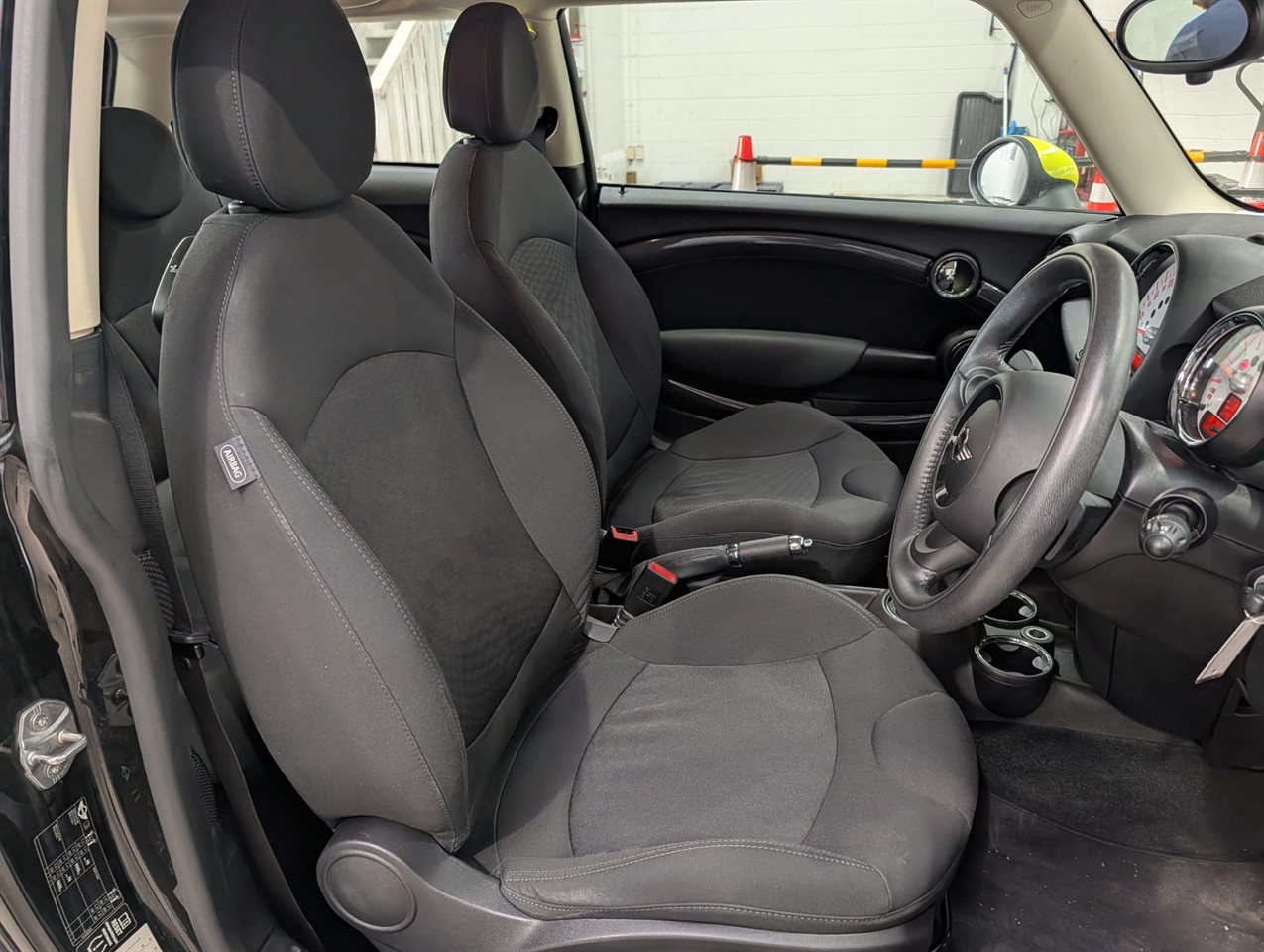 2013 Mini Cooper S Carousel 10