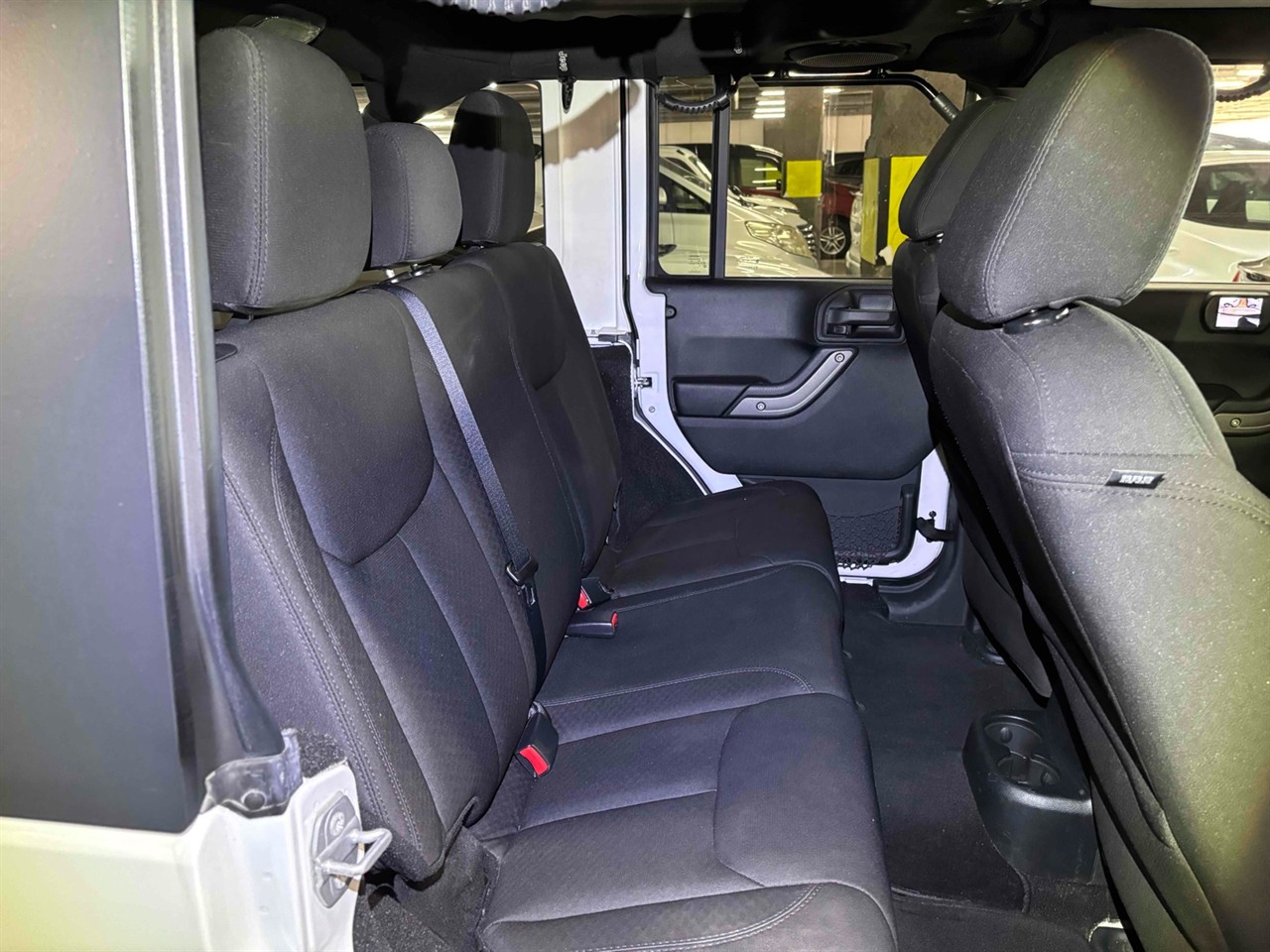 2015 Chrysler Jeep Wrangler Unlimited 4wd Carousel 3