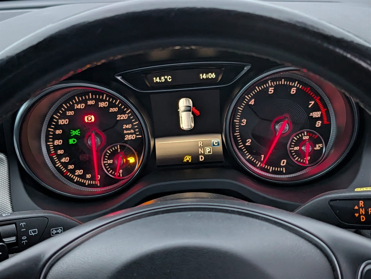 2017 Mercedes-Benz GLA220 4matic Carousel 17