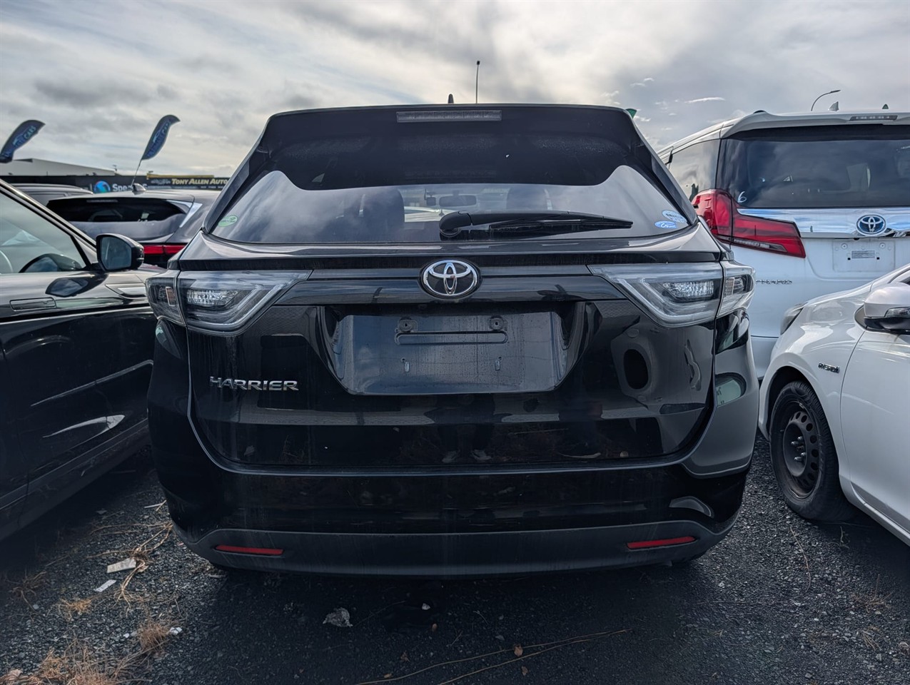 2014 Toyota Harrier Elegance Carousel 6