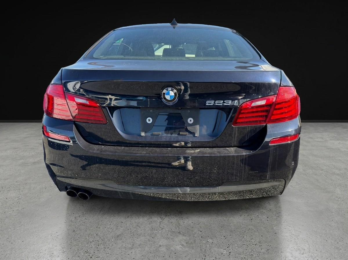 2017 BMW 523i M Sport Carousel 11
