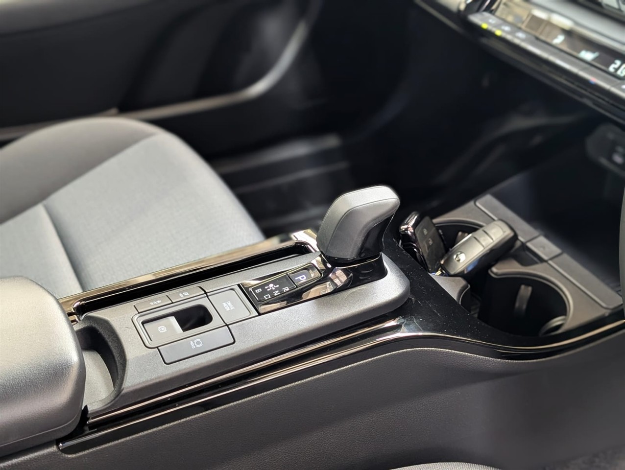 2023 Toyota Prius X Carousel 1