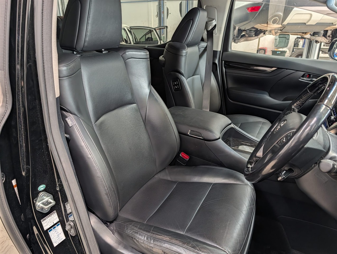 2016 Toyota Alphard Carousel 12