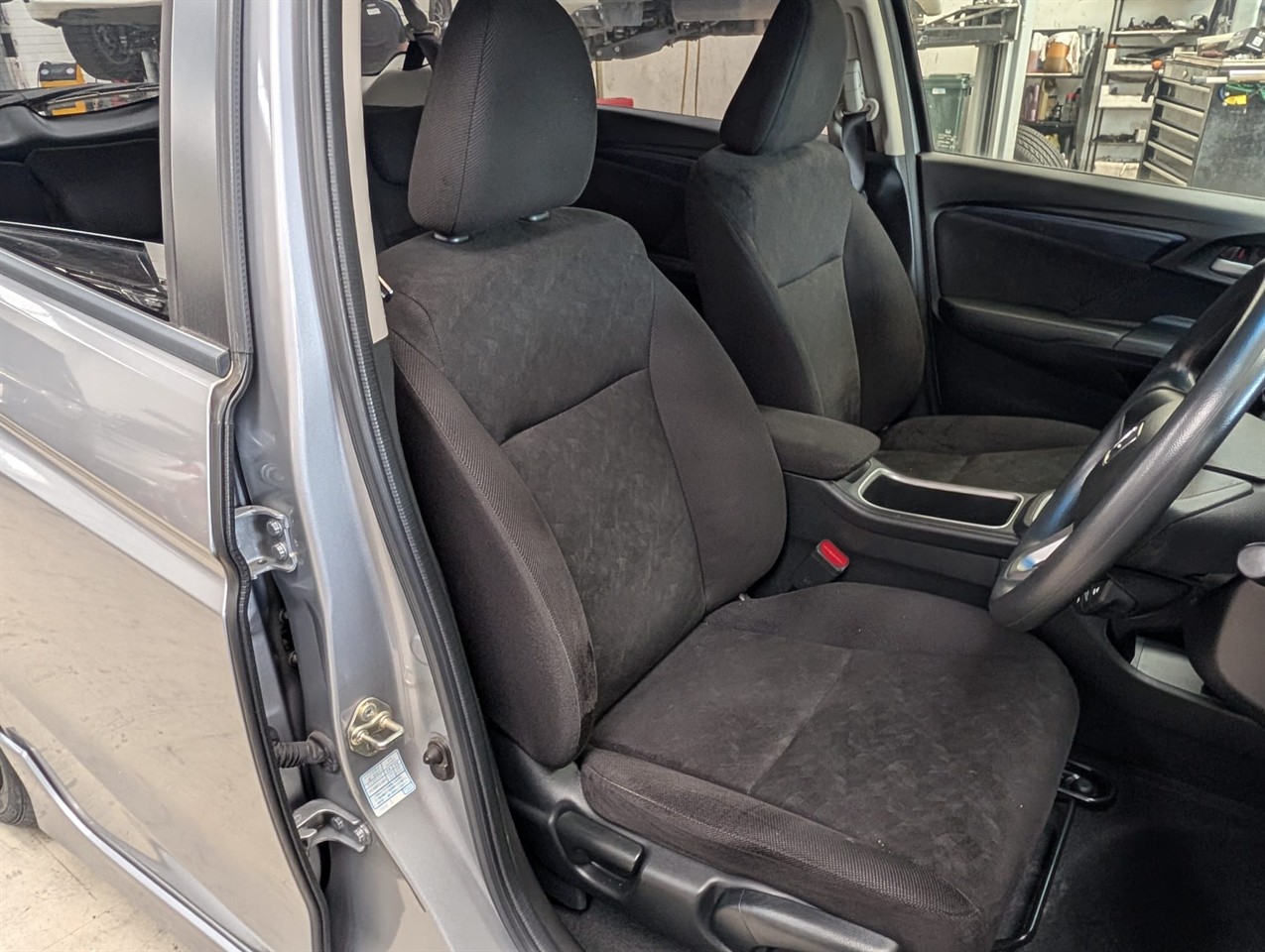 2017 Honda Shuttle Hybrid Carousel 9