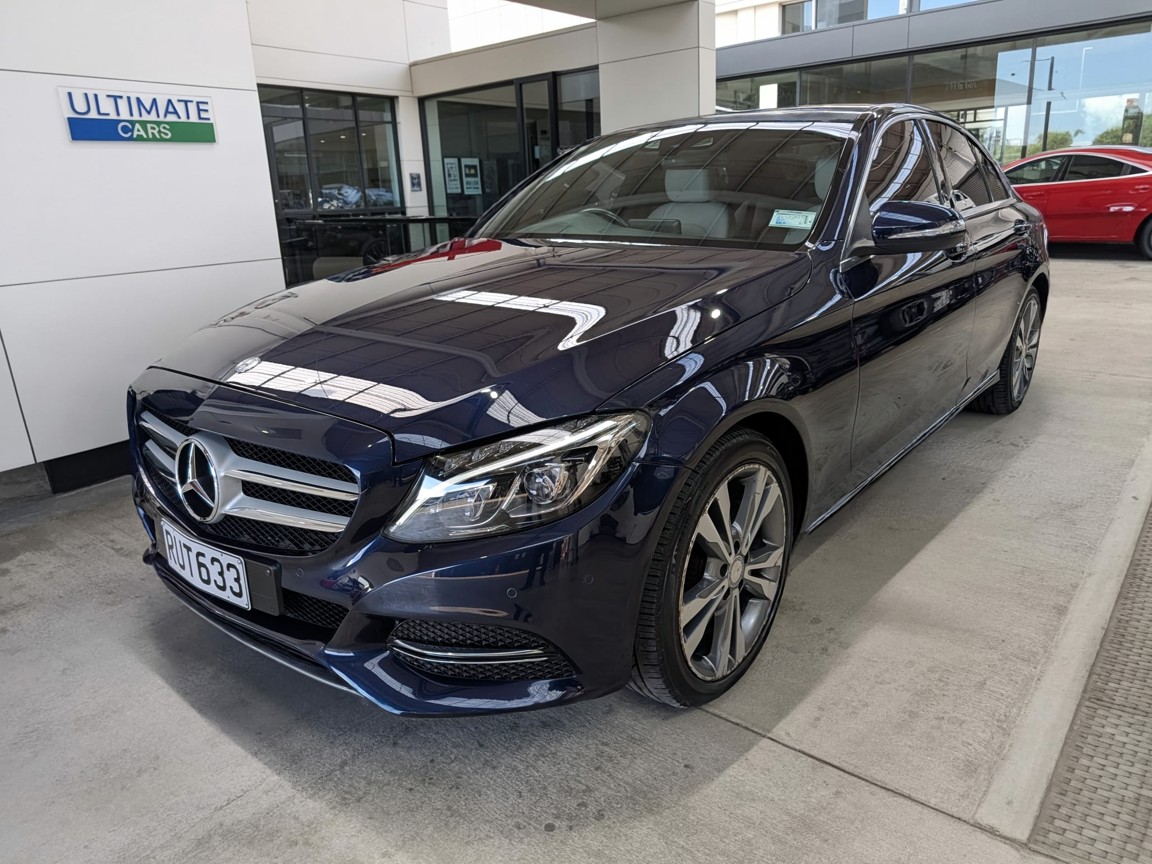 2015 Mercedes-Benz C-Class 4D C200 Carousel 8
