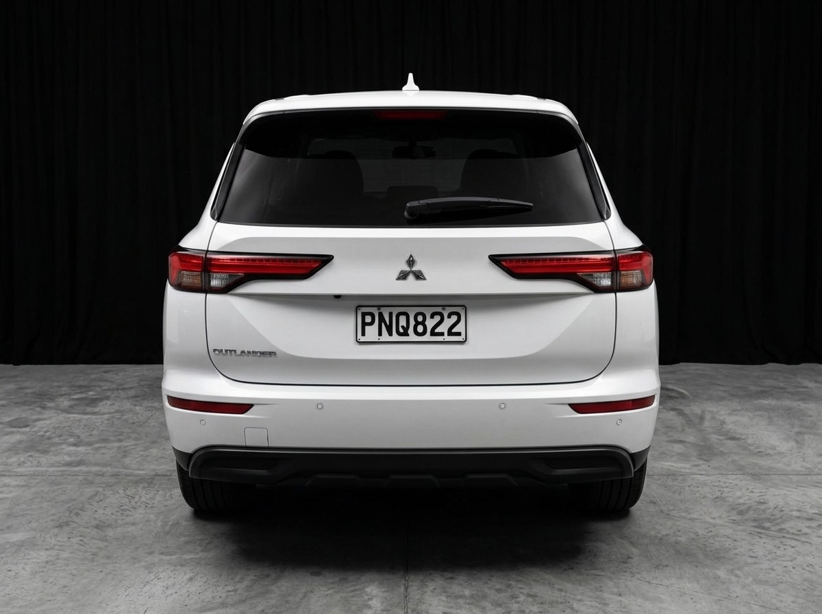 2022 Mitsubishi OUTLANDER LS 2.5P/4WD/CVT Carousel 14