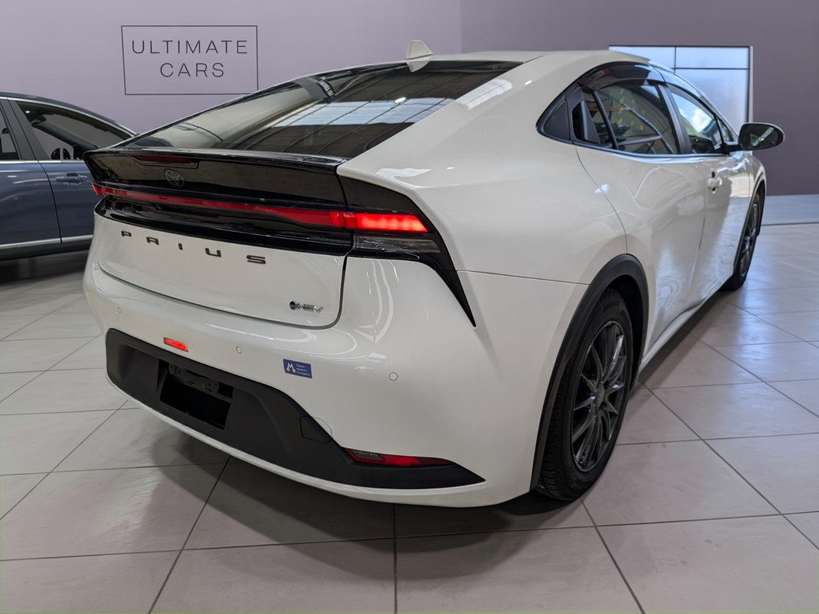 2023 Toyota Prius X Carousel 9