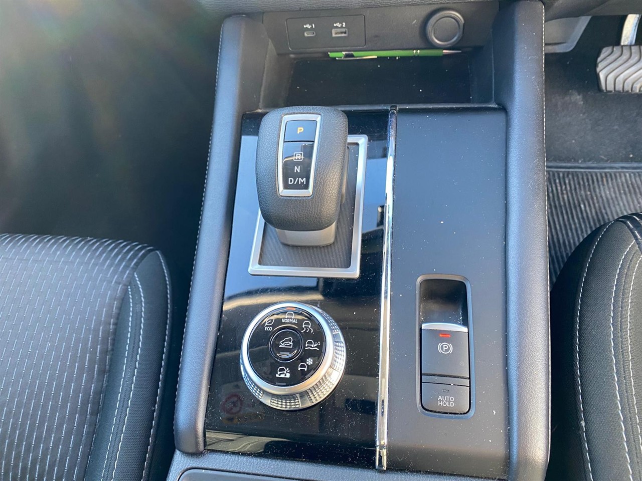 2022 Mitsubishi OUTLANDER LS 2.5P/4WD/CVT Carousel 18