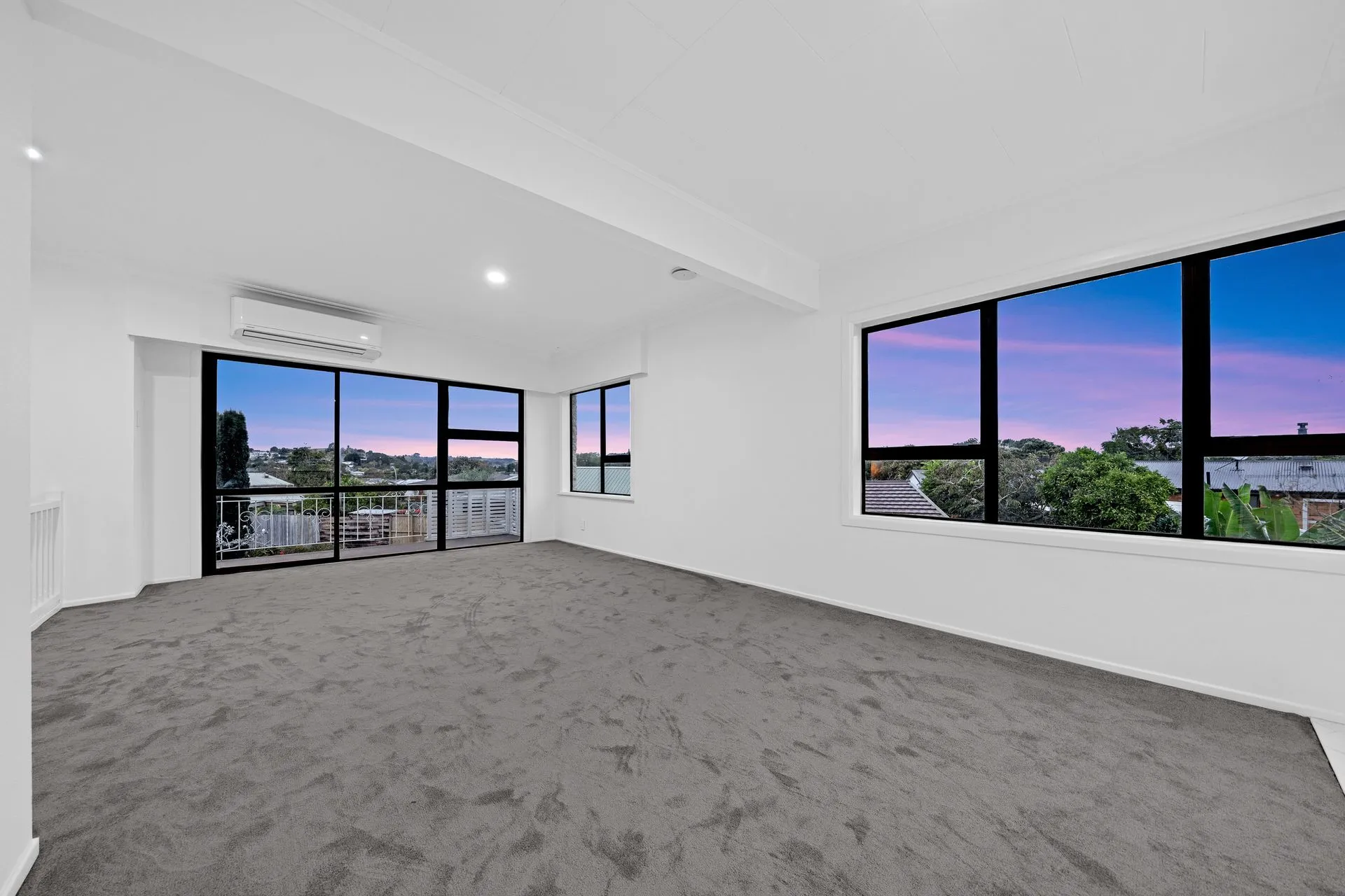 14 Richardson Avenue Pukekohe, Franklin Carousel 2