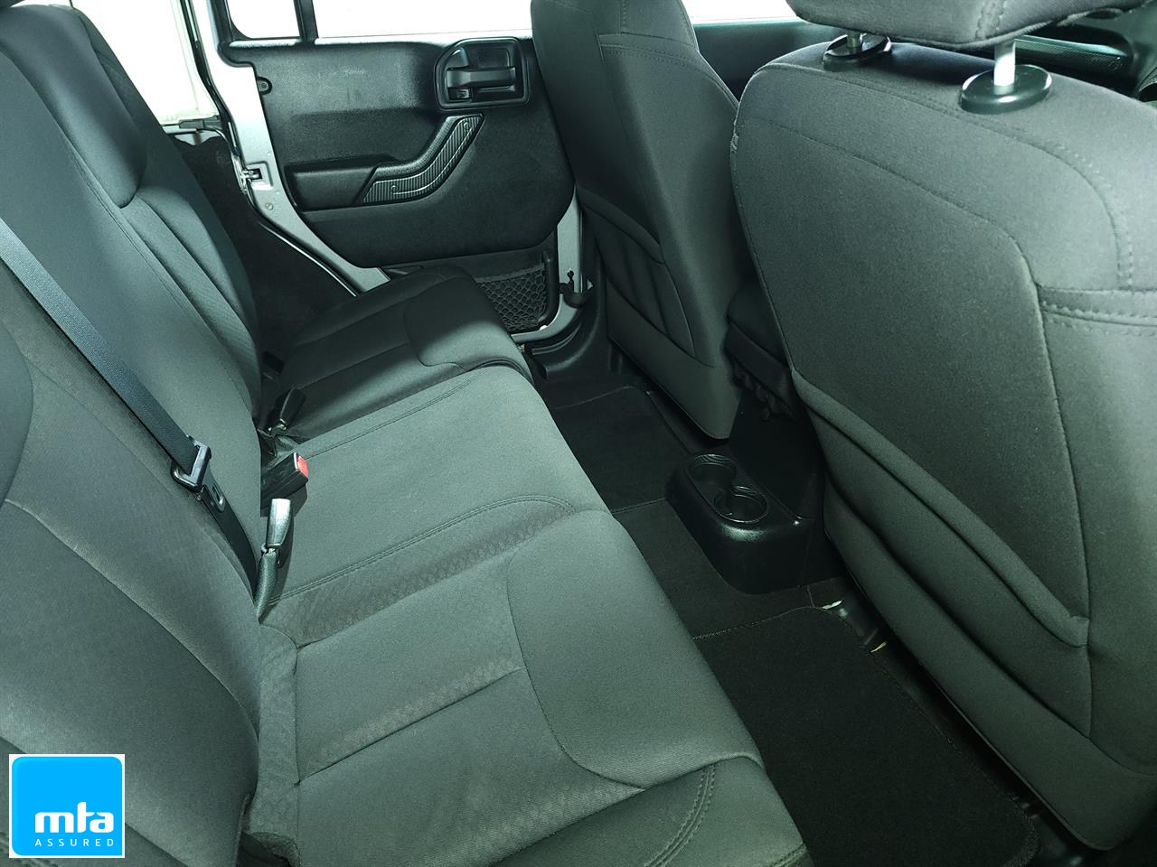 2015 Jeep Wrangler SPORT UNLIMITED 3.6P Carousel 7
