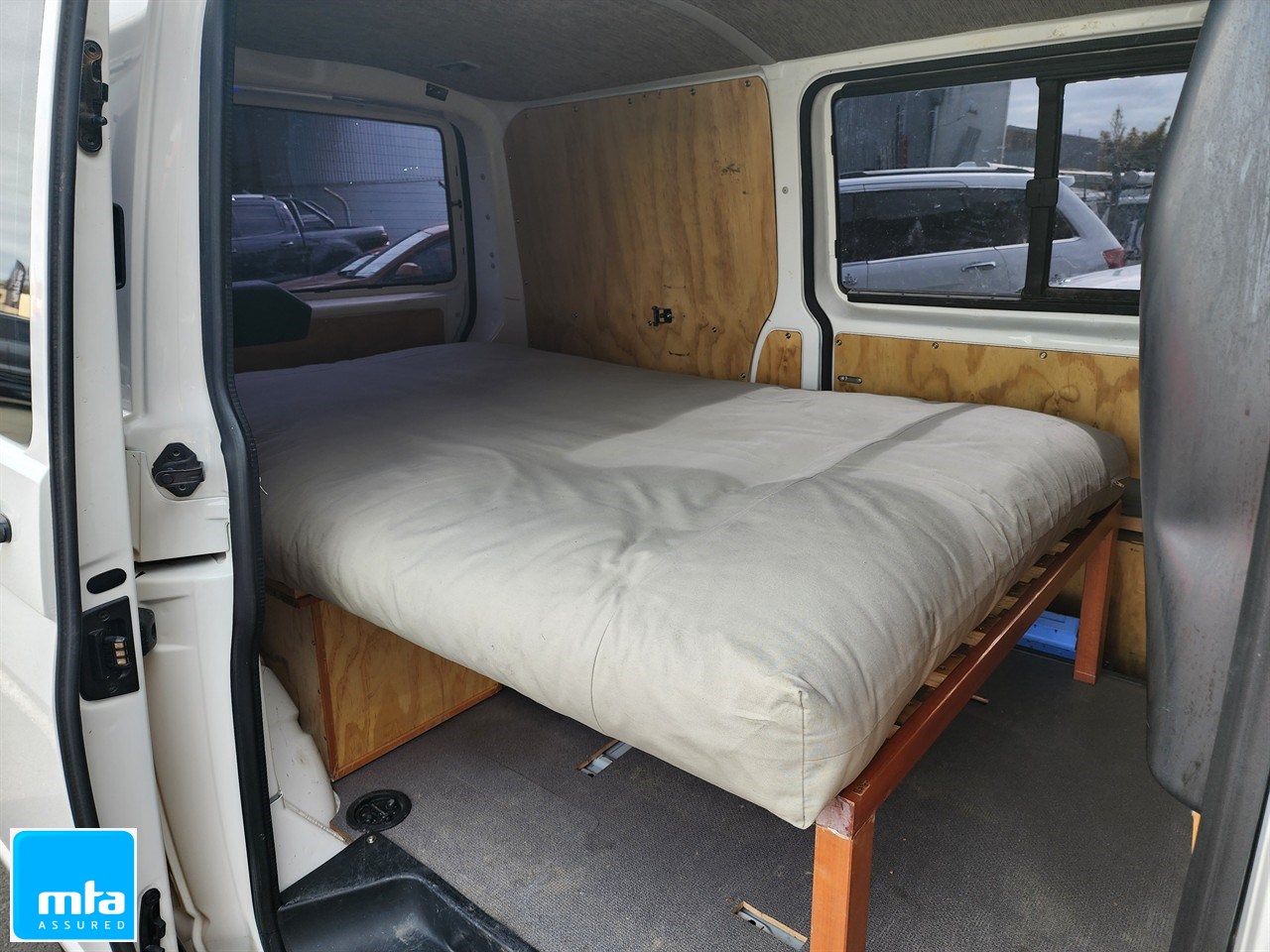 2020 Volkswagen T6 TRANSPORTER SWB 2.0D Carousel 6