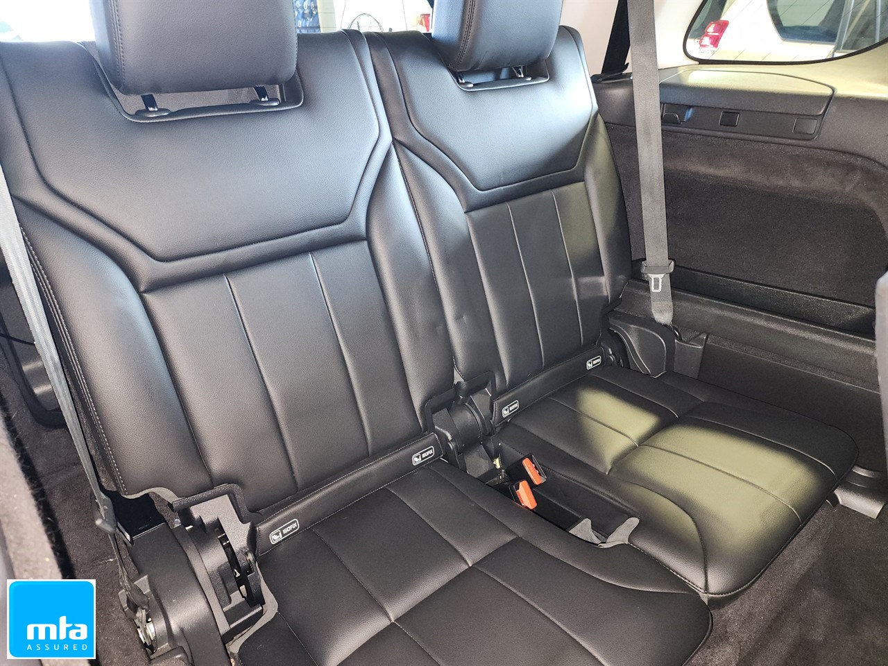 2018 Land Rover Discovery TD6 HSE 3.0DT/4WD Carousel 10