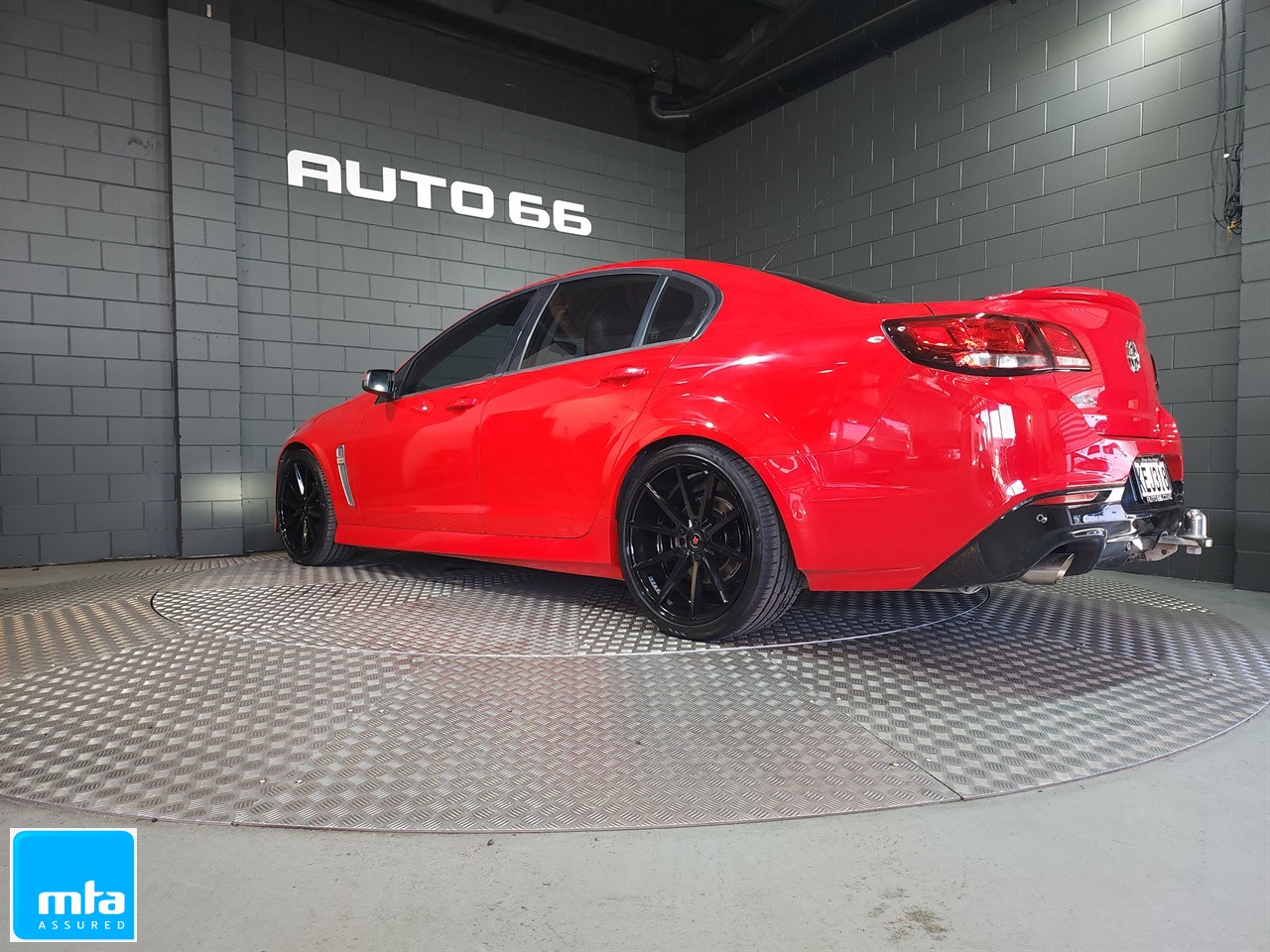 2016 Holden Commodore VF2 SV6 3.6P/6AT/SL Carousel 14
