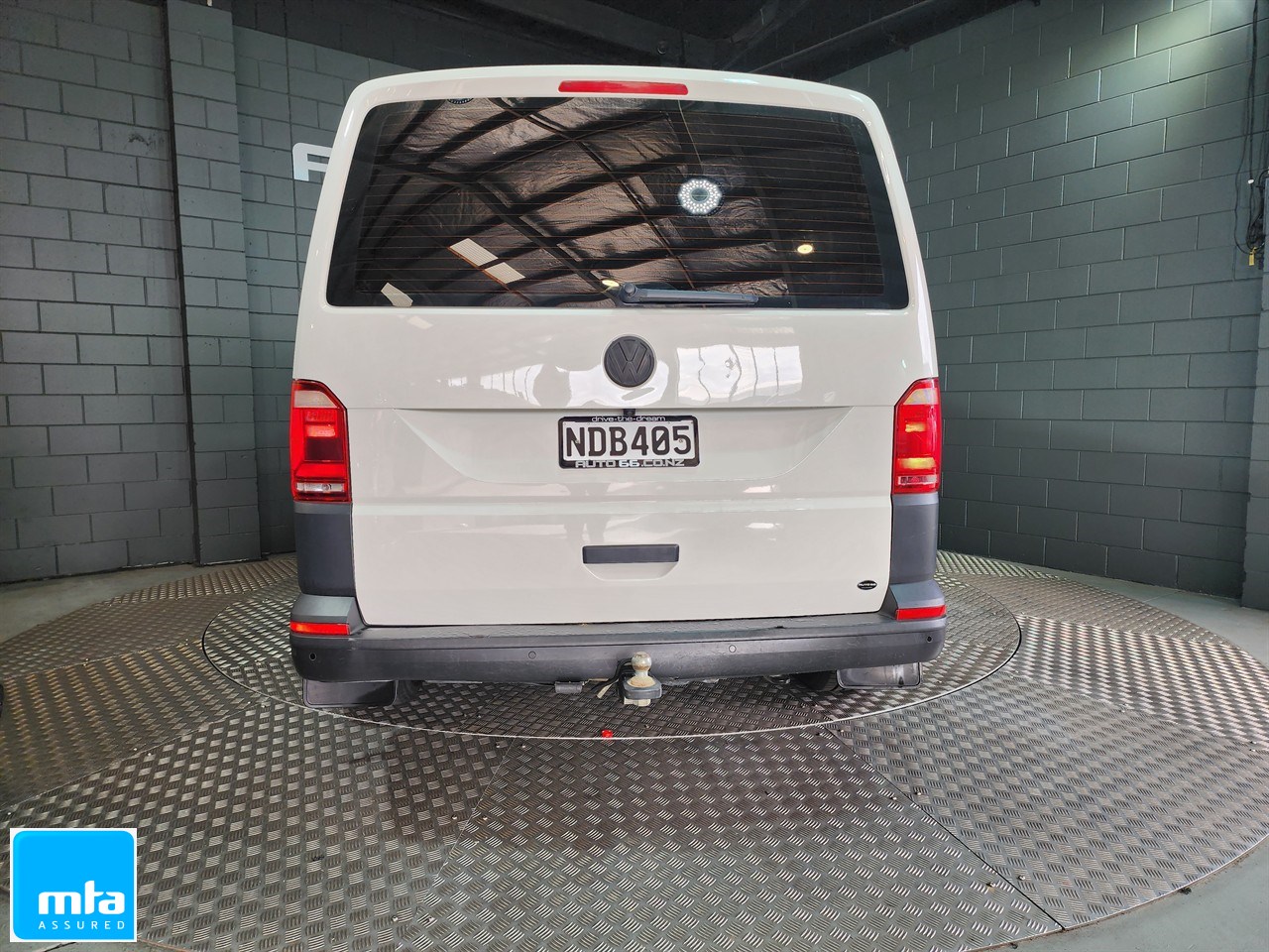 2020 Volkswagen T6 TRANSPORTER SWB 2.0D Carousel 17