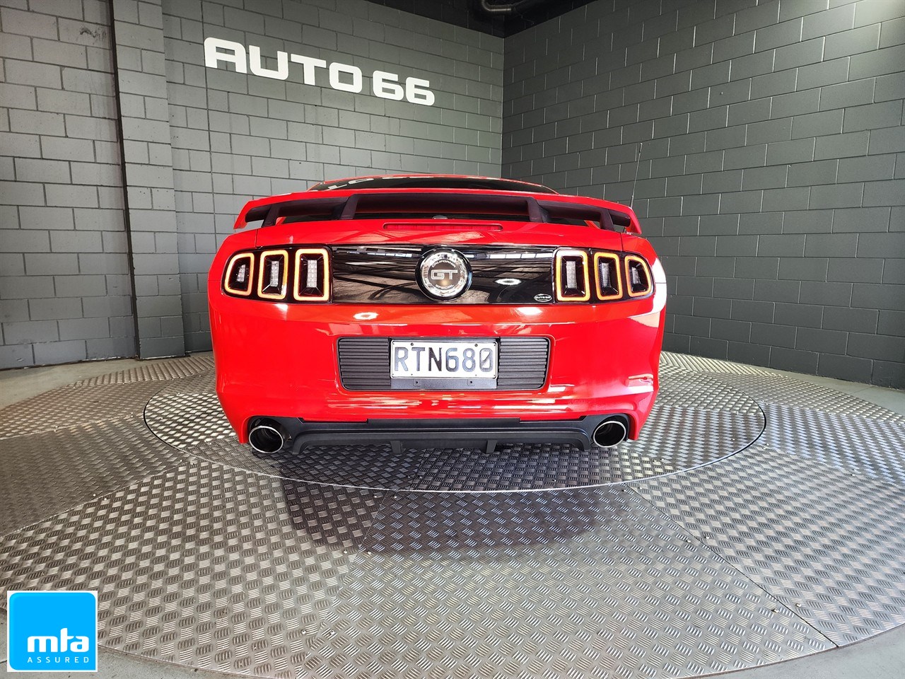 2014 Ford Mustang GT PREMIUM GT/CS Carousel 17