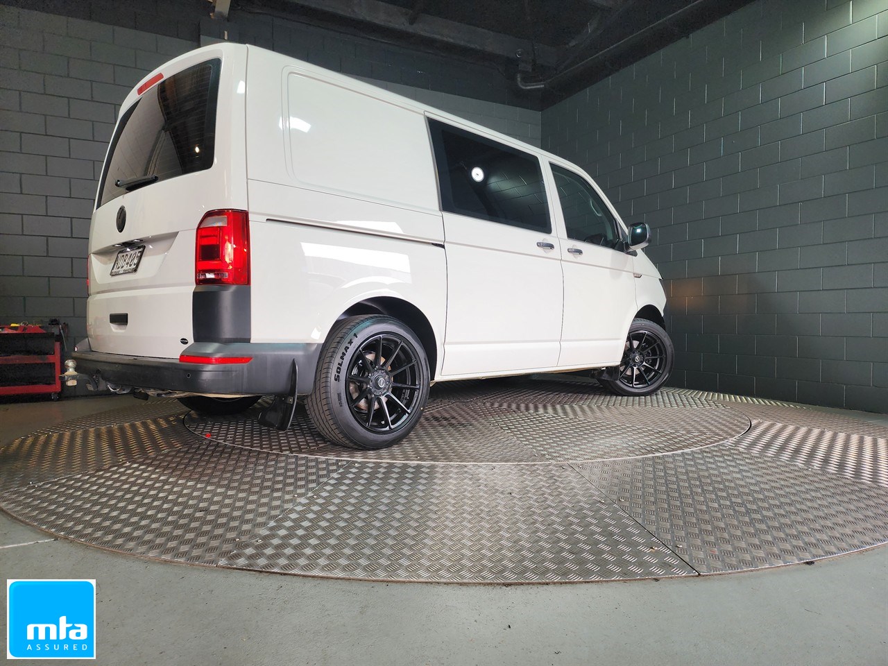 2020 Volkswagen T6 TRANSPORTER SWB 2.0D Carousel 11