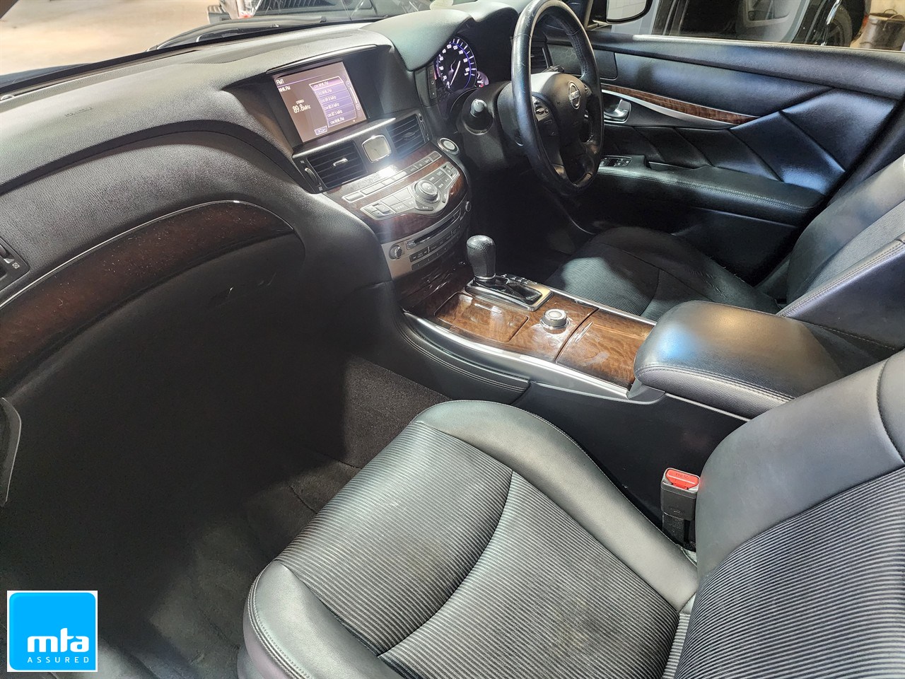 2011 Nissan Fuga Carousel 5