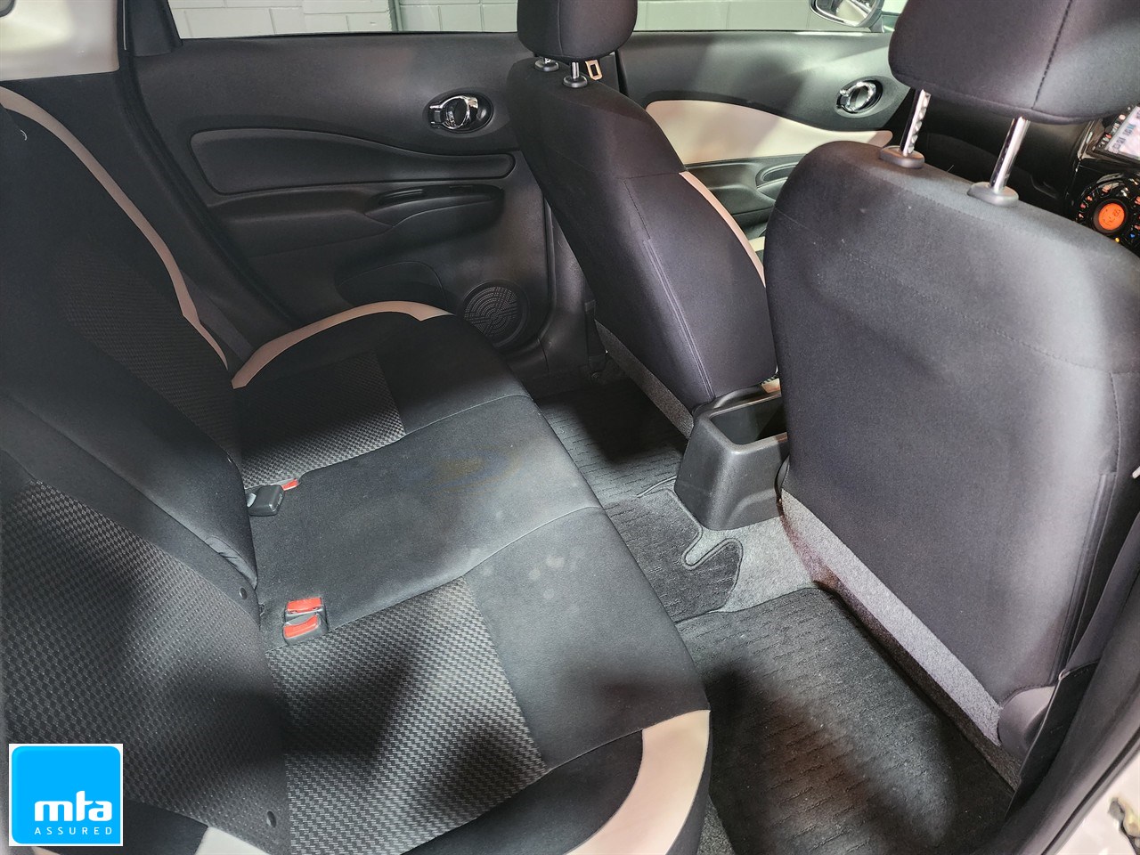 2017 Nissan Note E-POWER Carousel 2