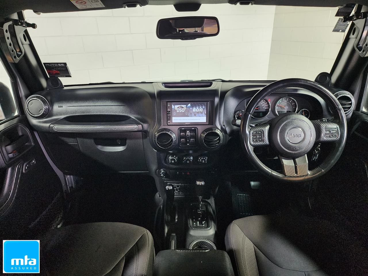 2015 Jeep Wrangler SPORT UNLIMITED 3.6P Carousel 2