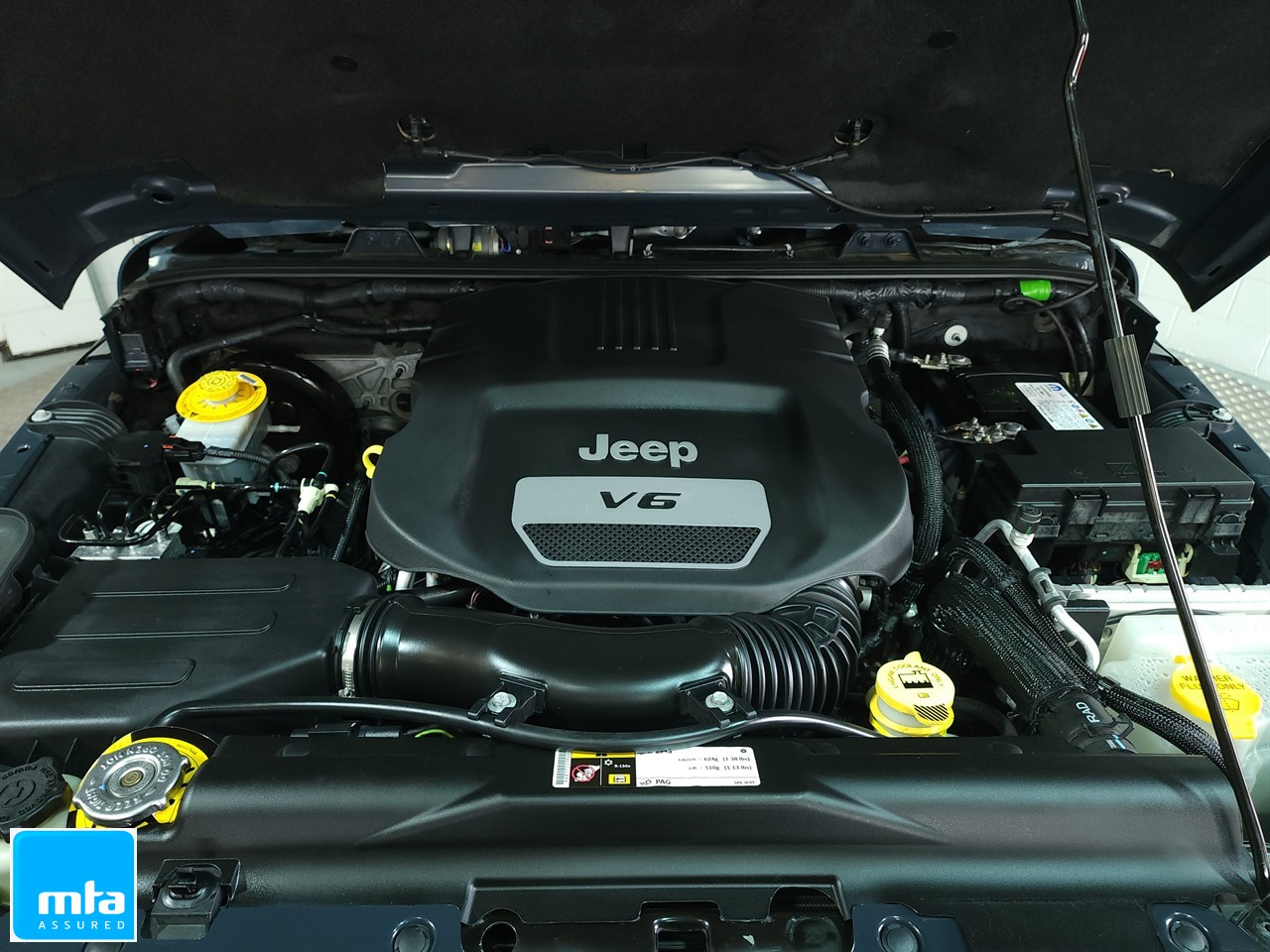 2017 Jeep Wrangler SPORT UNLIMITED 3.6P Carousel 14