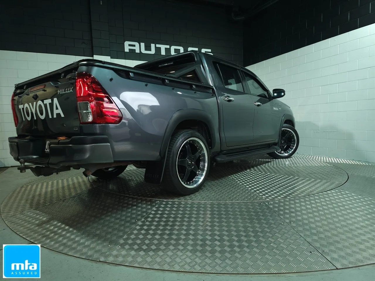 2016 Toyota Hilux # MANUAL # TRUSTY HILUX # MAG WHEELS # ALARMED Carousel 9